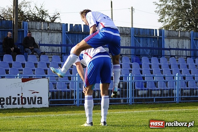 Zdjęcie w galerii na portalu naszraciborz.pl: IV liga: KS Unia zagrał na piątkę wiadomości z regionu