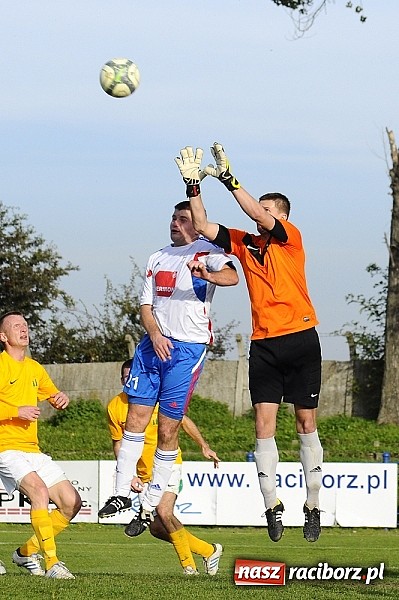 Zdjęcie w galerii na portalu naszraciborz.pl: IV liga: KS Unia zagrał na piątkę wiadomości z regionu