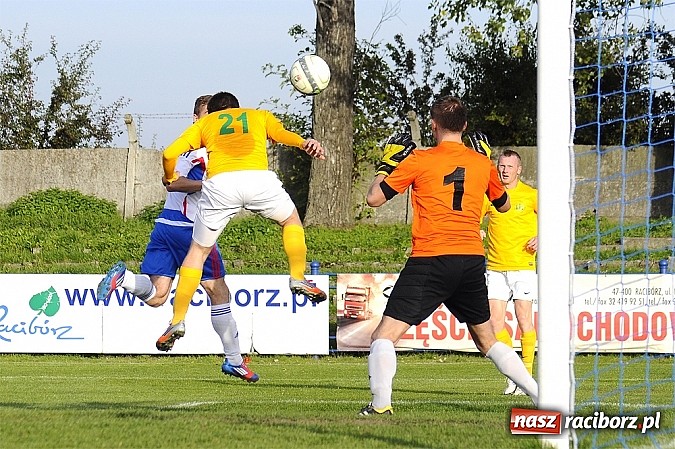 Zdjęcie w galerii na portalu naszraciborz.pl: IV liga: KS Unia zagrał na piątkę wiadomości z regionu