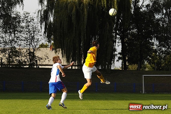 Zdjęcie w galerii na portalu naszraciborz.pl: IV liga: KS Unia zagrał na piątkę wiadomości z regionu
