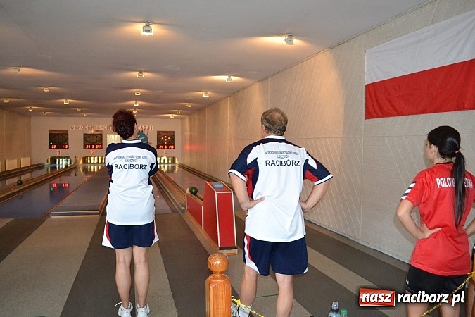Zdjęcie w galerii na portalu naszraciborz.pl: II miejsce raciborskich kręglarzy. MP w Raciborzu wiadomości z regionu