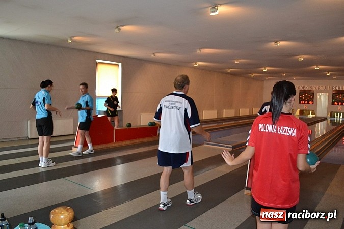 Zdjęcie w galerii na portalu naszraciborz.pl: II miejsce raciborskich kręglarzy. MP w Raciborzu wiadomości z regionu