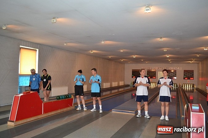 Zdjęcie w galerii na portalu naszraciborz.pl: II miejsce raciborskich kręglarzy. MP w Raciborzu wiadomości z regionu