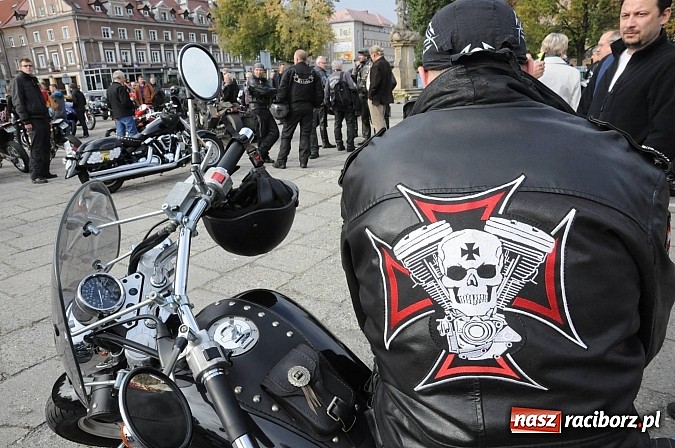 Zdjęcie w galerii na portalu naszraciborz.pl: Łowcy dusz na raciborskim zakończeniu sezonu motocyklowego wiadomości z regionu