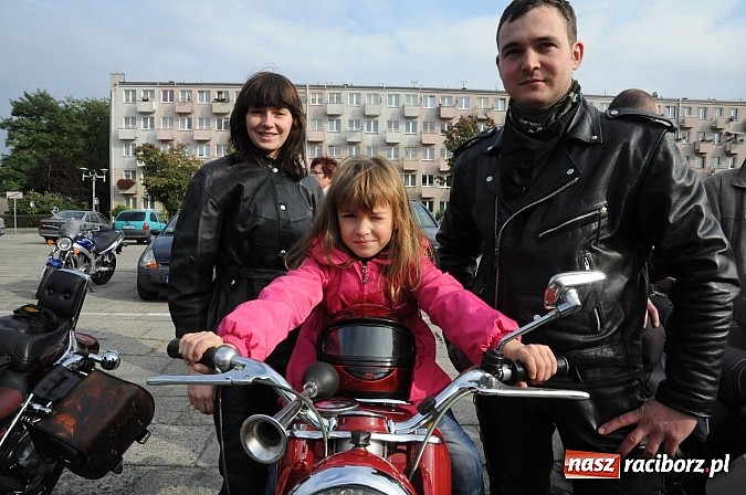 Zdjęcie w galerii na portalu naszraciborz.pl: Łowcy dusz na raciborskim zakończeniu sezonu motocyklowego wiadomości z regionu