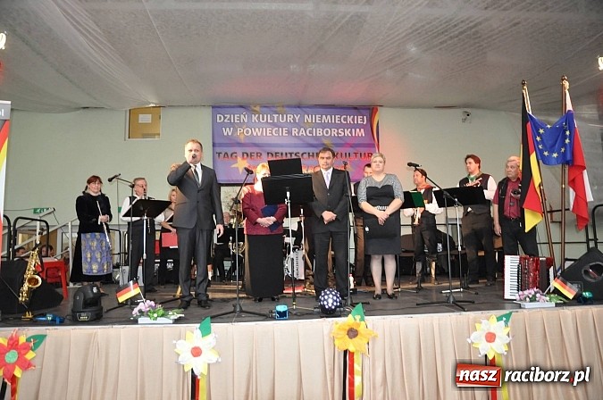 Zdjęcie w galerii na portalu naszraciborz.pl: Dzień Kultury Niemieckiej w powiecie raciborskim wiadomości z regionu