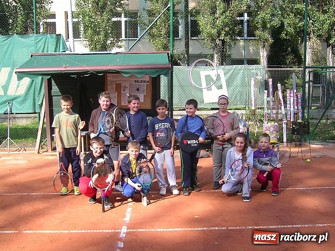 Zdjęcie w galerii na portalu naszraciborz.pl: Tenisowy turniej dzieci o puchar starosty wiadomości z regionu