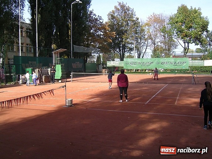 Zdjęcie w galerii na portalu naszraciborz.pl: Tenisowy turniej dzieci o puchar starosty wiadomości z regionu