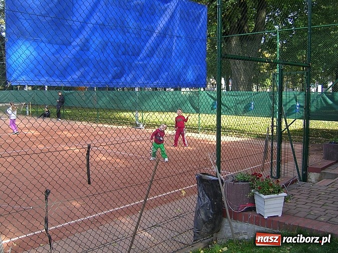Zdjęcie w galerii na portalu naszraciborz.pl: Tenisowy turniej dzieci o puchar starosty wiadomości z regionu