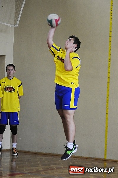 Zdjęcie w galerii na portalu naszraciborz.pl: Siatkarze amatorzy rozpoczęli sezon wiadomości z regionu
