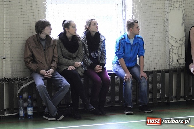 Zdjęcie w galerii na portalu naszraciborz.pl: Siatkarze amatorzy rozpoczęli sezon wiadomości z regionu