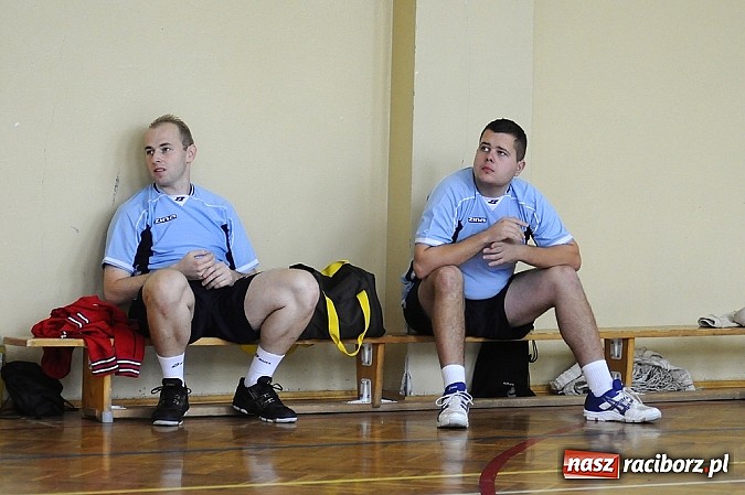 Zdjęcie w galerii na portalu naszraciborz.pl: Siatkarze amatorzy rozpoczęli sezon wiadomości z regionu