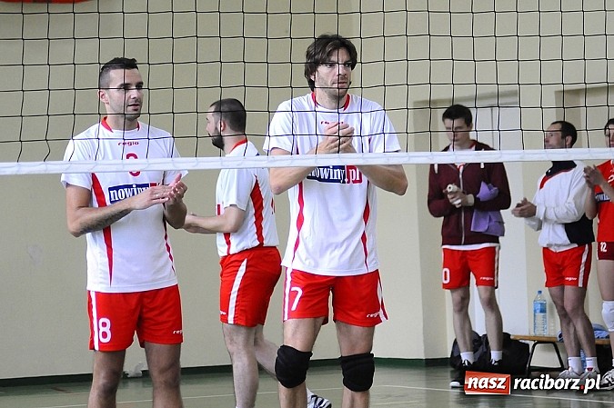 Zdjęcie w galerii na portalu naszraciborz.pl: Siatkarze amatorzy rozpoczęli sezon wiadomości z regionu
