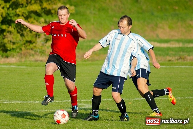 Zdjęcie w galerii na portalu naszraciborz.pl: Sensacja w B klasie. Samborowice zdobyły Zameczek wiadomości z regionu