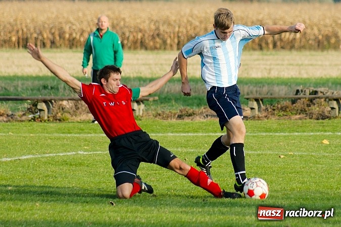 Zdjęcie w galerii na portalu naszraciborz.pl: Sensacja w B klasie. Samborowice zdobyły Zameczek wiadomości z regionu