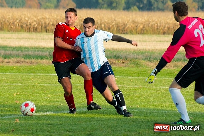 Zdjęcie w galerii na portalu naszraciborz.pl: Sensacja w B klasie. Samborowice zdobyły Zameczek wiadomości z regionu