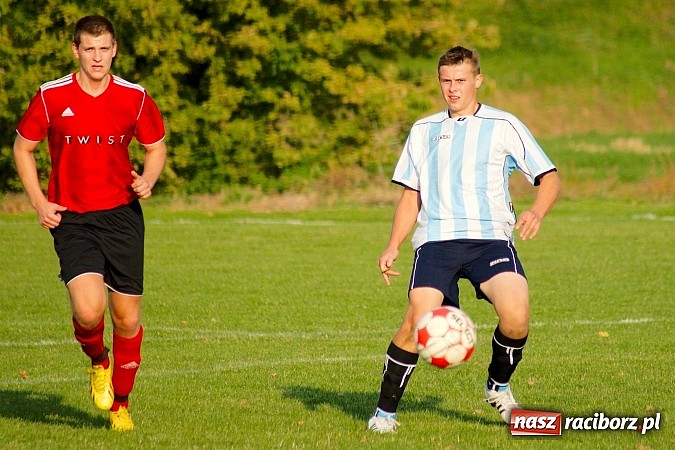 Zdjęcie w galerii na portalu naszraciborz.pl: Sensacja w B klasie. Samborowice zdobyły Zameczek wiadomości z regionu