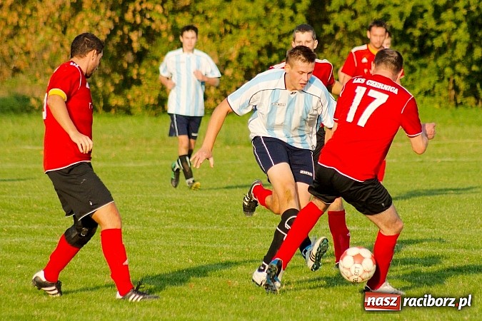 Zdjęcie w galerii na portalu naszraciborz.pl: Sensacja w B klasie. Samborowice zdobyły Zameczek wiadomości z regionu