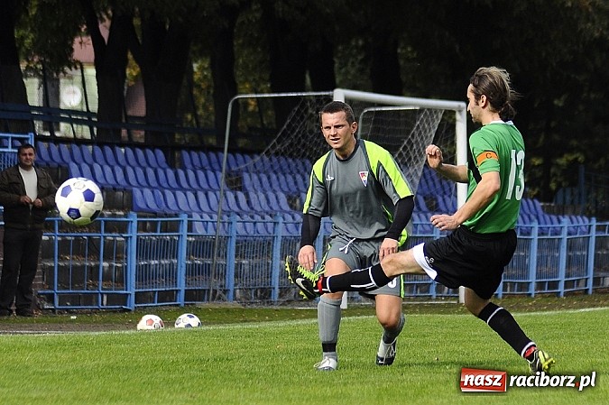 Zdjęcie w galerii na portalu naszraciborz.pl: Wicher z Płoni pokonał Górki wiadomości z regionu
