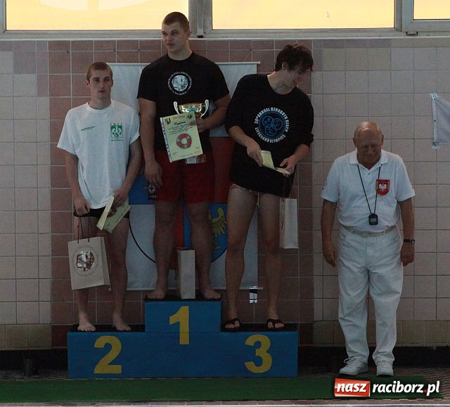 Zdjęcie w galerii na portalu naszraciborz.pl: Ratownicy WOPR walczyli o Puchar Rektora PWSZ wiadomości z regionu