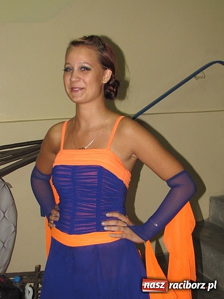 Zdjęcie w galerii na portalu naszraciborz.pl: Polsko-walijskie show na koniec artystycznych warsztatów w MDK wiadomości z regionu