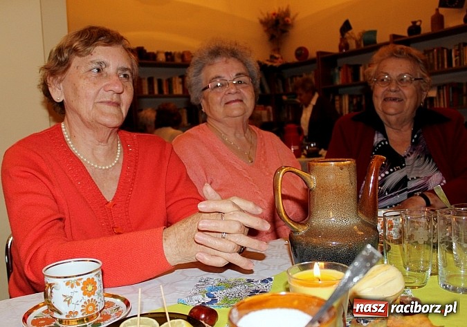 Zdjęcie w galerii na portalu naszraciborz.pl: DFK Racibórz Centrum miało wczoraj Oktoberfest wiadomości z regionu