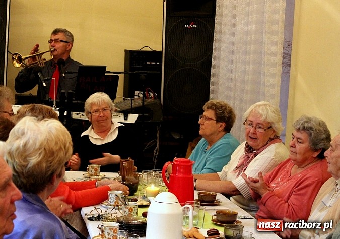 Zdjęcie w galerii na portalu naszraciborz.pl: DFK Racibórz Centrum miało wczoraj Oktoberfest wiadomości z regionu