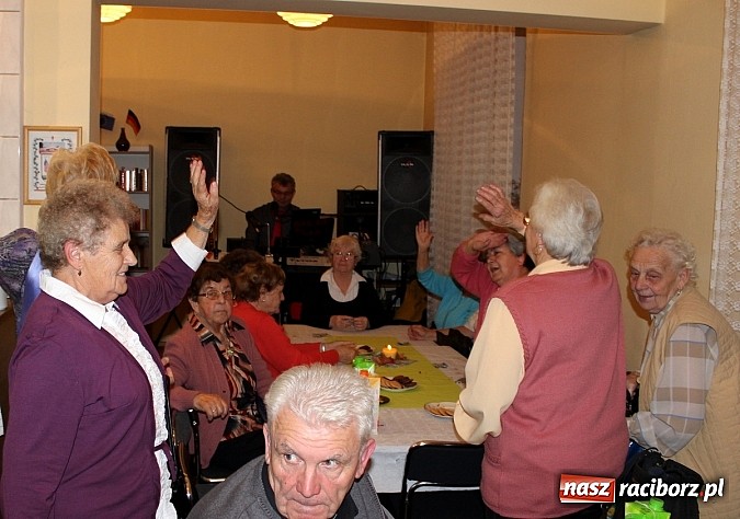 Zdjęcie w galerii na portalu naszraciborz.pl: DFK Racibórz Centrum miało wczoraj Oktoberfest wiadomości z regionu