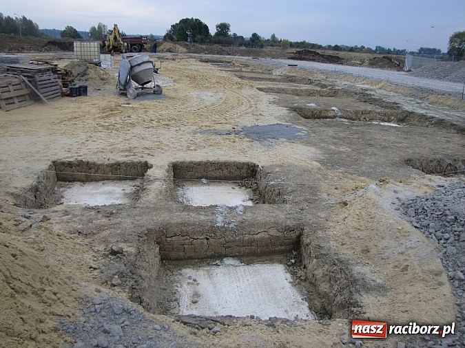 Zdjęcie w galerii na portalu naszraciborz.pl: Koltech i Ramex już budują w strefie na Ostrogu wiadomości z regionu