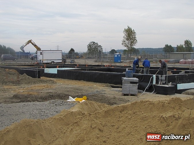 Zdjęcie w galerii na portalu naszraciborz.pl: Koltech i Ramex już budują w strefie na Ostrogu wiadomości z regionu