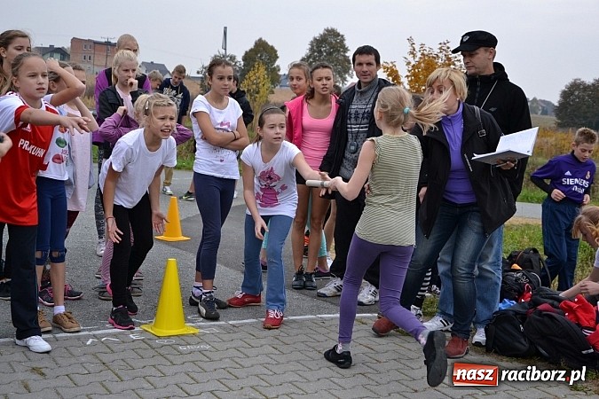 Zdjęcie w galerii na portalu naszraciborz.pl: Uczniowie z gminy Krzyżanowice sprawdzili się dziś w przełajach wiadomości z regionu