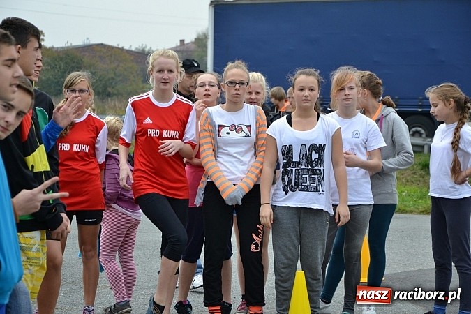 Zdjęcie w galerii na portalu naszraciborz.pl: Uczniowie z gminy Krzyżanowice sprawdzili się dziś w przełajach wiadomości z regionu