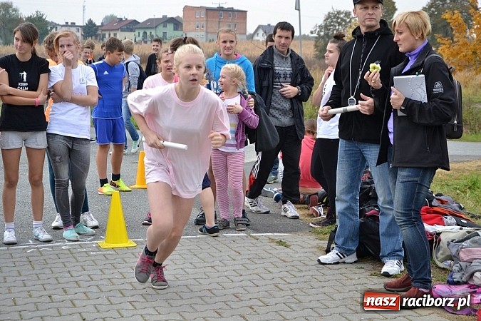 Zdjęcie w galerii na portalu naszraciborz.pl: Uczniowie z gminy Krzyżanowice sprawdzili się dziś w przełajach wiadomości z regionu