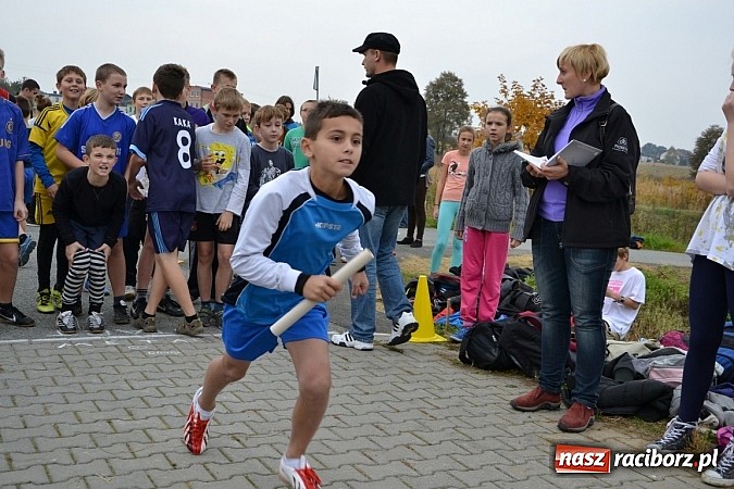 Zdjęcie w galerii na portalu naszraciborz.pl: Uczniowie z gminy Krzyżanowice sprawdzili się dziś w przełajach wiadomości z regionu