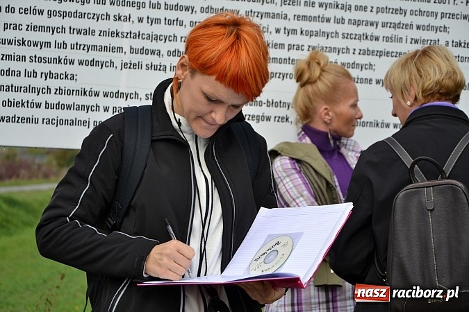 Zdjęcie w galerii na portalu naszraciborz.pl: Uczniowie z gminy Krzyżanowice sprawdzili się dziś w przełajach wiadomości z regionu