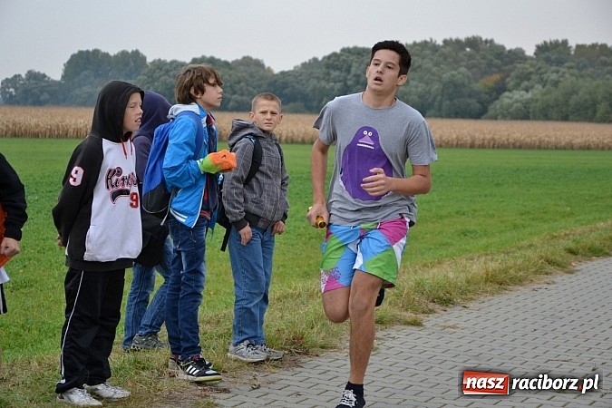 Zdjęcie w galerii na portalu naszraciborz.pl: Uczniowie z gminy Krzyżanowice sprawdzili się dziś w przełajach wiadomości z regionu