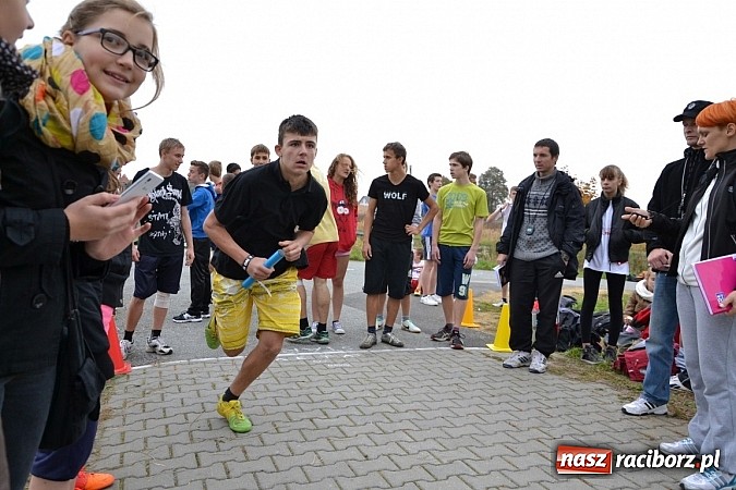 Zdjęcie w galerii na portalu naszraciborz.pl: Uczniowie z gminy Krzyżanowice sprawdzili się dziś w przełajach wiadomości z regionu