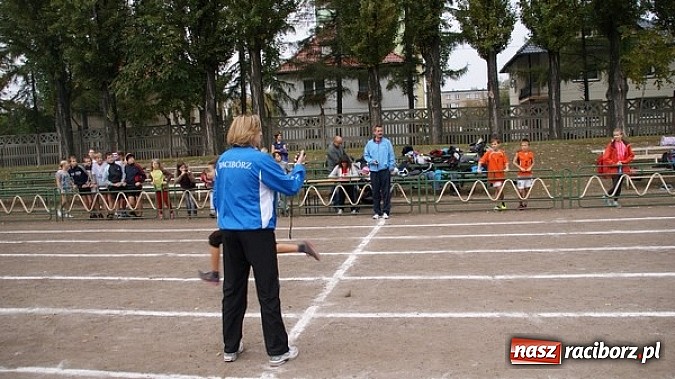 Zdjęcie w galerii na portalu naszraciborz.pl: Sport szkolny. Lekkoatletyczna Olimpiada wiadomości z regionu