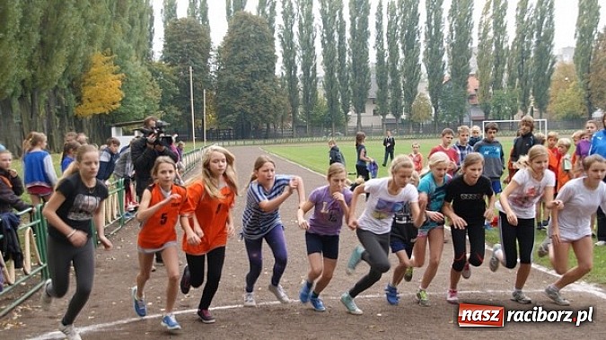 Zdjęcie w galerii na portalu naszraciborz.pl: Sport szkolny. Lekkoatletyczna Olimpiada wiadomości z regionu
