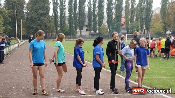 Zdjęcie w galerii na portalu naszraciborz.pl: Sport szkolny. Lekkoatletyczna Olimpiada wiadomości z regionu