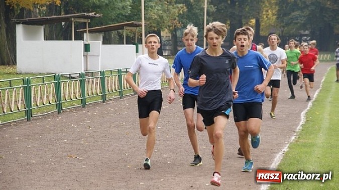 Zdjęcie w galerii na portalu naszraciborz.pl: Sport szkolny. Lekkoatletyczna Olimpiada wiadomości z regionu