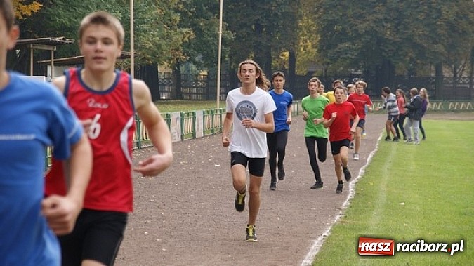 Zdjęcie w galerii na portalu naszraciborz.pl: Sport szkolny. Lekkoatletyczna Olimpiada wiadomości z regionu