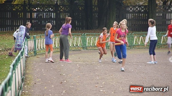 Zdjęcie w galerii na portalu naszraciborz.pl: Sport szkolny. Lekkoatletyczna Olimpiada wiadomości z regionu
