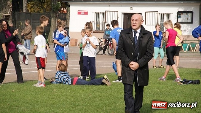 Zdjęcie w galerii na portalu naszraciborz.pl: Sport szkolny. Lekkoatletyczna Olimpiada wiadomości z regionu