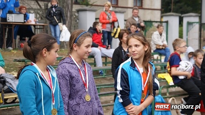 Zdjęcie w galerii na portalu naszraciborz.pl: Sport szkolny. Lekkoatletyczna Olimpiada wiadomości z regionu