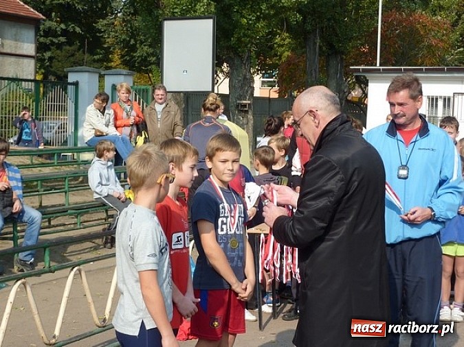 Zdjęcie w galerii na portalu naszraciborz.pl: Sport szkolny. Lekkoatletyczna Olimpiada wiadomości z regionu