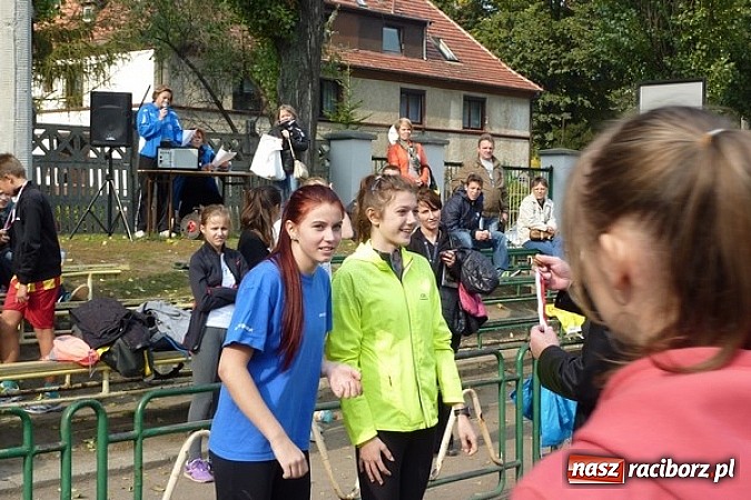 Zdjęcie w galerii na portalu naszraciborz.pl: Sport szkolny. Lekkoatletyczna Olimpiada wiadomości z regionu