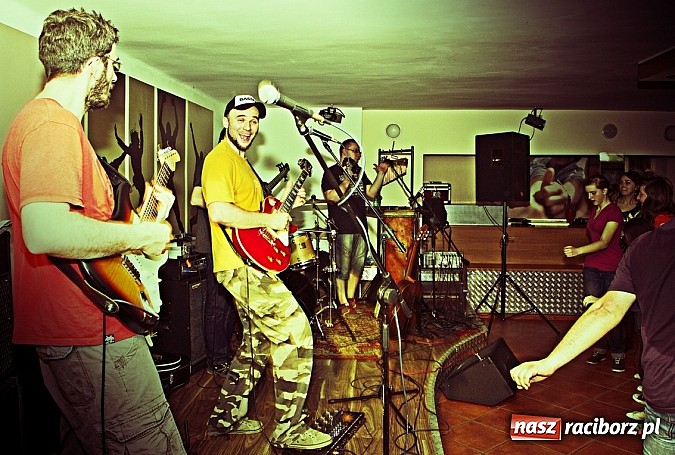 Zdjęcie w galerii na portalu naszraciborz.pl: Zgrana ekipa w 