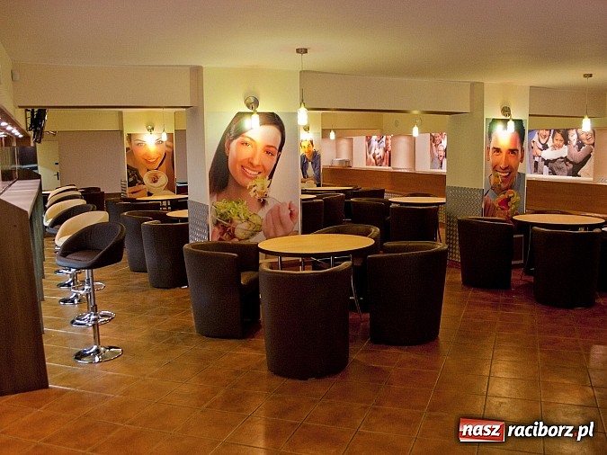 Zdjęcie w galerii na portalu naszraciborz.pl: Zgrana ekipa w 