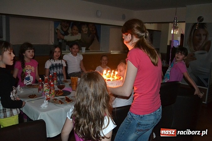 Zdjęcie w galerii na portalu naszraciborz.pl: Zgrana ekipa w 